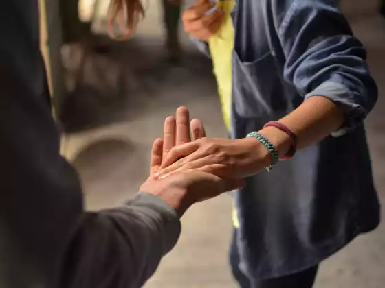 Modi semplici per rimanere in contatto con i tuoi figli