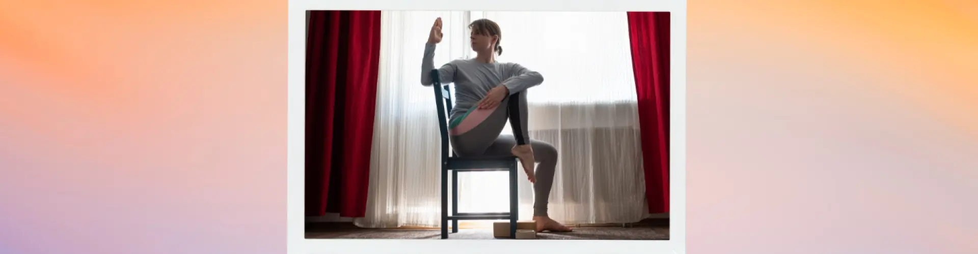Cadeira de Yoga para Qualquer Pessoa - Online Class by Just Plain  Yoga